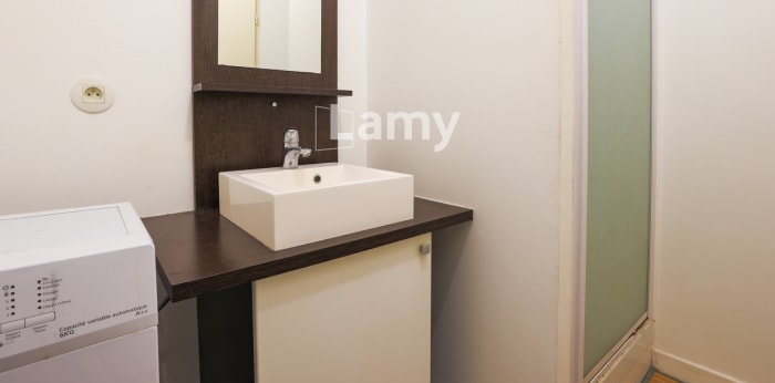 Image 8 sur 8 - Appartement  ·  Vente · La Rochelle (17000) · 2 pièces · 41m²