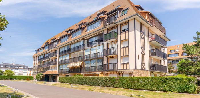 Image 1 sur 10 - Appartement  ·  Vente · Villers Sur Mer (14640) · 3 pièces · 27m²