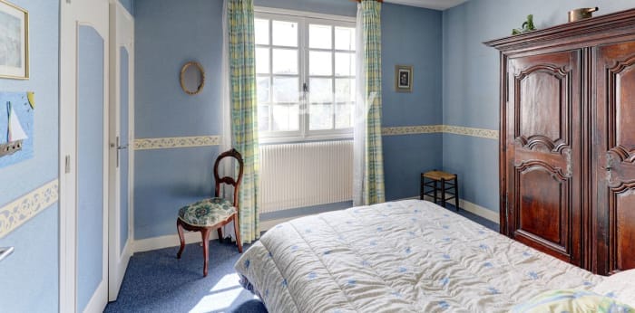 Image 8 sur 11 - Maison/villa  ·  Vente · Ceyrat (63122) · 5 pièces · 125m²