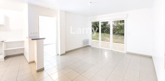 Image 1 sur 5 - Appartement  ·  Vente · Bayonne (64100) · 2 pièces · 46m²