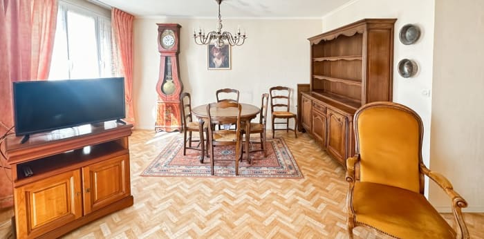 Image 5 sur 10 - Appartement  ·  Vente · Montargis (45200) · 5 pièces · 82m²