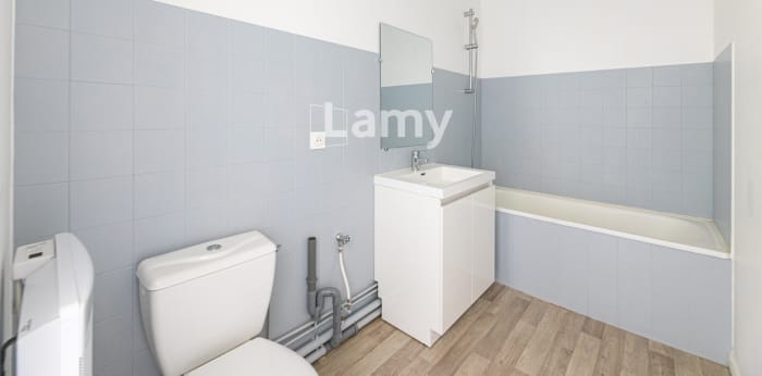 Image 6 sur 8 - Appartement  ·  Vente · Bayonne (64100) · 1 pièce · 29m²