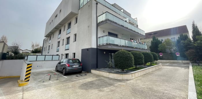 Image 8 sur 13 - Appartement  ·  Vente · Livry Gargan (93190) · 1 pièce · 19m²