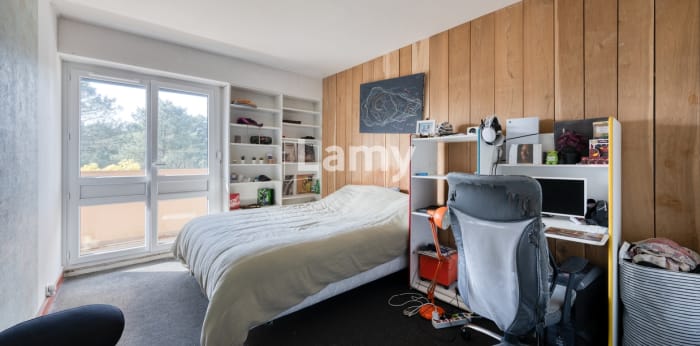 Image 5 sur 10 - Appartement  ·  Vente · Pessac (33600) · 5 pièces · 105m²