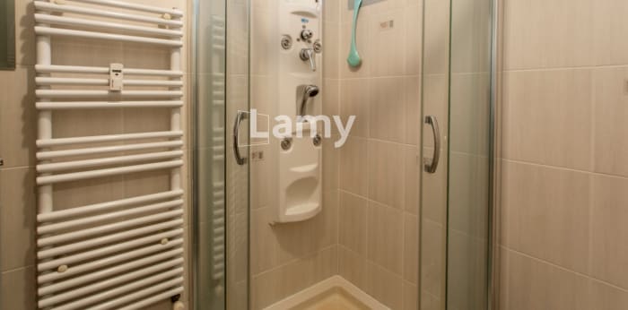 Image 8 sur 13 - Appartement  ·  Vente · Salon De Provence (13300) · 4 pièces · 79m²