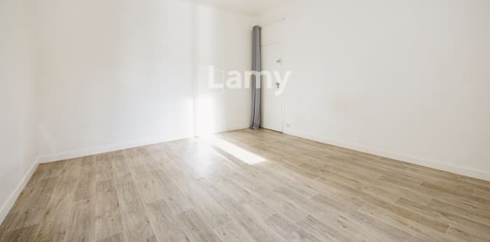 Image 3 sur 8 - Appartement  ·  Vente · Rennes (35000) · 21m²