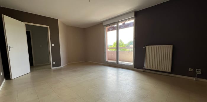 Image 4 sur 7 - Appartement  ·  Vente · Lozanne (69380) · 2 pièces · 82m²
