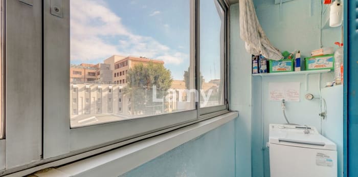 Image 15 sur 16 - Appartement  ·  Vente · Marseille (13008) · 4 pièces · 94m²