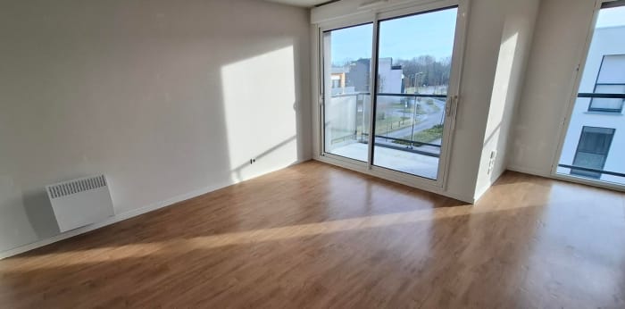 Image 2 sur 11 - Appartement  ·  Vente · Plescop (56890) · 1 pièce · 31m²