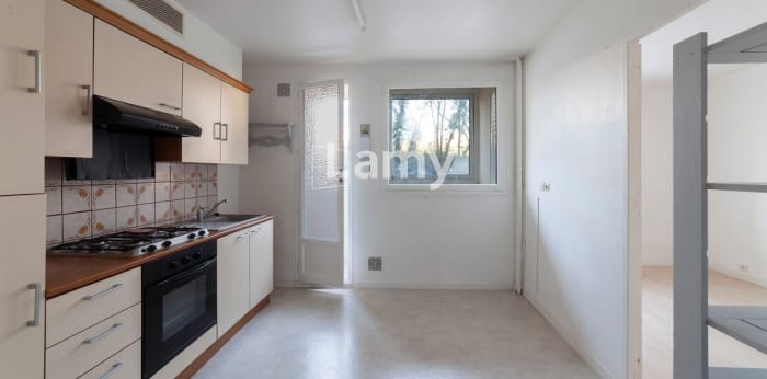 Image 5 sur 6 - Appartement  ·  Vente · Besancon (25000) · 1 pièce · 30m²