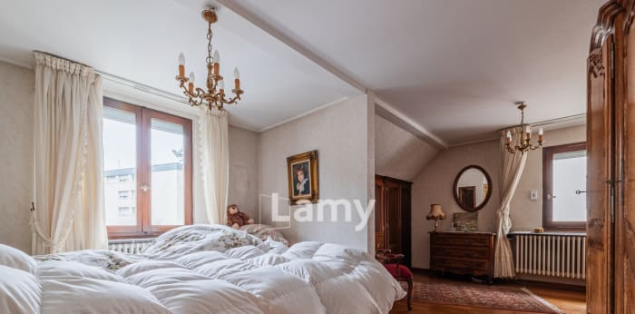 Image 5 sur 12 - Maison/villa  ·  Vente · Strasbourg (67000) · 4 pièces · 94m²