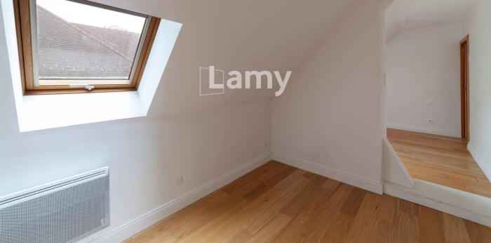 Image 9 sur 13 - Appartement  ·  Vente · Besancon (25000) · 4 pièces · 71m²