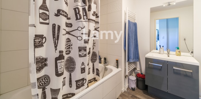 Image 6 sur 9 - Appartement  ·  Vente · St Louis (68300) · 2 pièces · 43m²