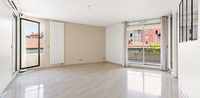 Image 2 sur 13 - Appartement  ·  Vente · Villeurbanne (69100) · 5 pièces · 119m²