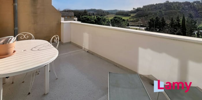 Image 10 sur 12 - Appartement  ·  Vente · Aix En Provence (13090) · 3 pièces · 66m²
