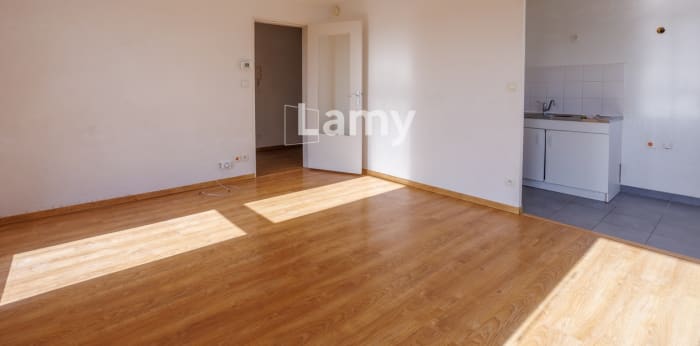 Image 3 sur 12 - Appartement  ·  Vente · Anzin (59410) · 4 pièces · 75m²