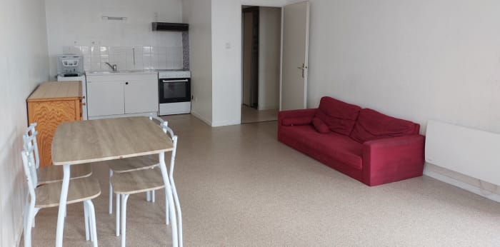 Image 1 sur 8 - Appartement  ·  Vente · La Roche Sur Yon (85000) · 3 pièces · 63m²