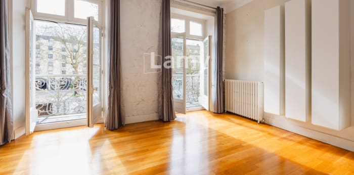 Image 5 sur 10 - Appartement  ·  Vente · Rennes (35000) · 6 pièces · 144m²