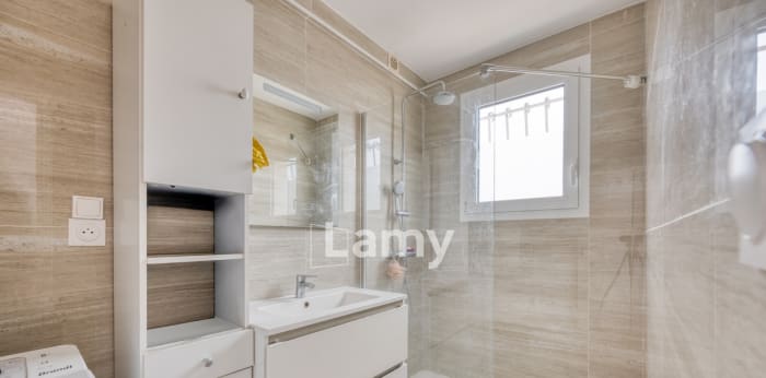 Image 3 sur 8 - Appartement  ·  Vente · Talence (33400) · 1 pièce · 31m²