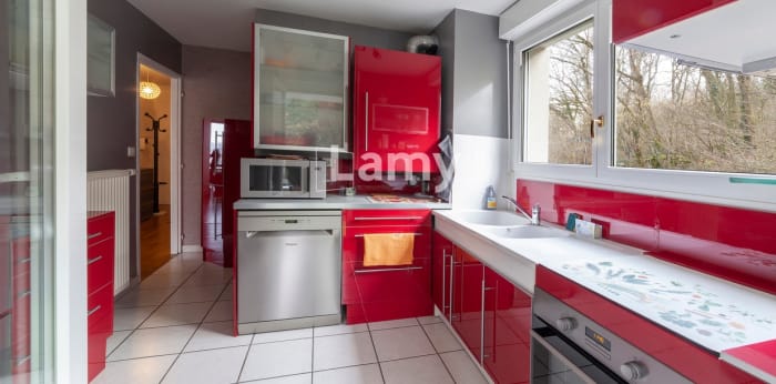 Image 6 sur 8 - Appartement  ·  Vente · Besancon (25000) · 4 pièces · 83m²