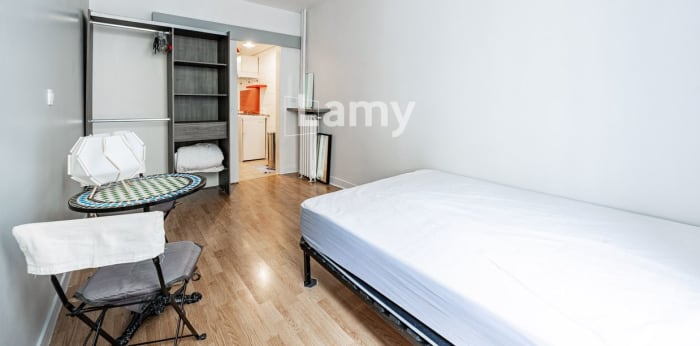 Appartement  ·  Vente · Paris (75018) · 1 pièce · 18m²