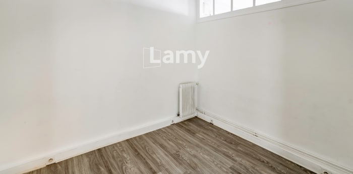 Image 7 sur 11 - Appartement  ·  Vente · Angouleme (16000) · 4 pièces · 82m²