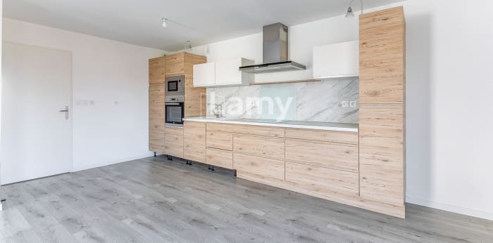 Image 4 sur 8 - Appartement  ·  Vente · Comines (59560) · 3 pièces · 67m²