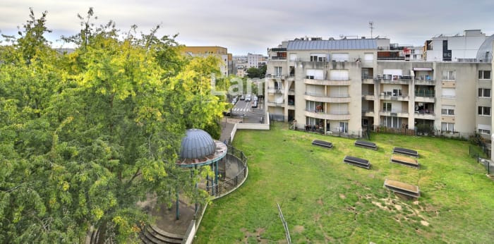 Image 3 sur 10 - Appartement  ·  Vente · Cergy (95800) · 1 pièce · 27m²