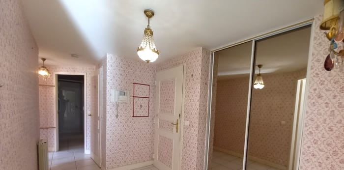 Image 5 sur 8 - Appartement  ·  Vente · Bayonne (64100) · 3 pièces · 74m²