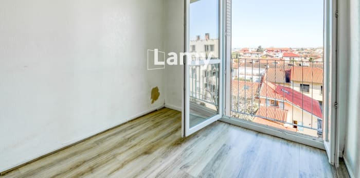 Image 11 sur 13 - Appartement  ·  Vente · Toulouse (31500) · 3 pièces · 52m²