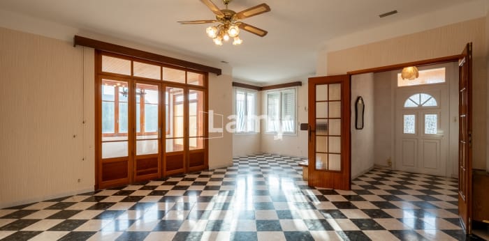 Image 13 sur 20 - Maison/villa  ·  Vente · La Fare Les Oliviers (13580) · 5 pièces · 155m²