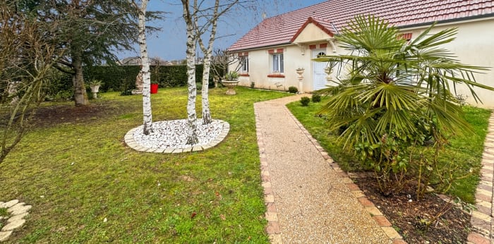 Image 11 sur 14 - Maison/villa  ·  Vente · Corquilleroy (45120) · 5 pièces · 106m²