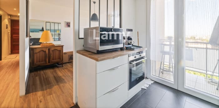 Image 2 sur 15 - Appartement  ·  Vente · Oullins Pierre Benite (69600) · 4 pièces · 63m²