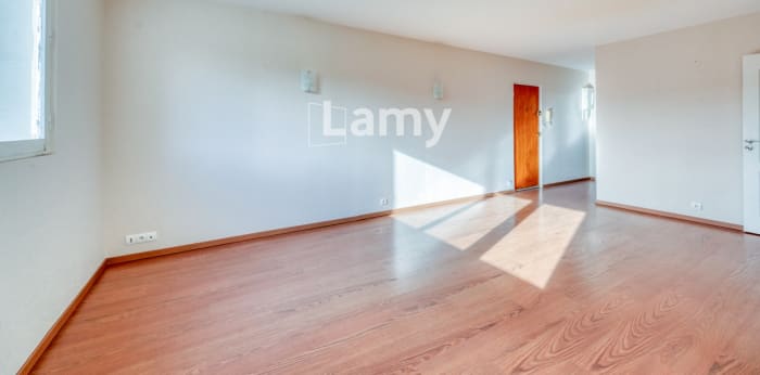 Image 4 sur 8 - Appartement  ·  Vente · Merignac (33700) · 4 pièces · 70m²