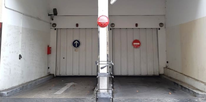 Image 4 sur 4 - Parking/box  ·  Vente · Paris (75010) · 2 pièces · 17m²