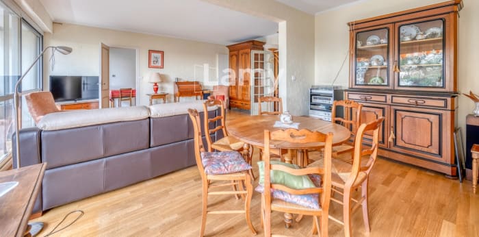 Image 8 sur 24 - Appartement  ·  Vente · Bordeaux (33200) · 6 pièces · 124m²