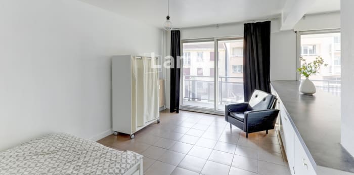 Image 8 sur 11 - Appartement  ·  Vente · Clermont Ferrand (63000) · 1 pièce · 38m²