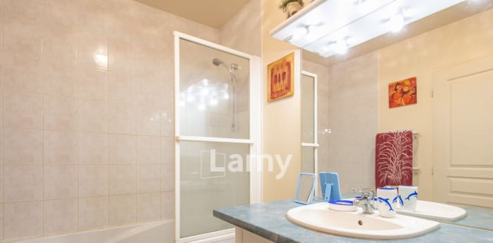 Image 8 sur 15 - Appartement  ·  Vente · Villard De Lans (38250) · 4 pièces · 88m²