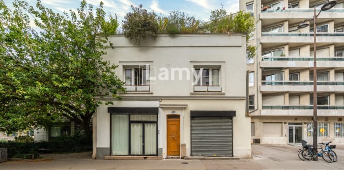 Image 17 sur 17 - Appartement  ·  Vente · Paris (75018) · 4 pièces · 130m²