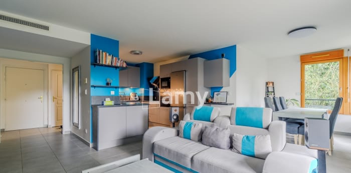 Image 2 sur 13 - Appartement  ·  Vente · Lyon (69005) · 4 pièces · 92m²