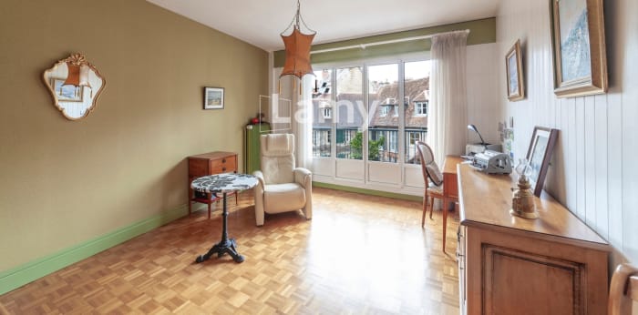 Image 8 sur 9 - Appartement  ·  Vente · Besancon (25000) · 5 pièces · 99m²