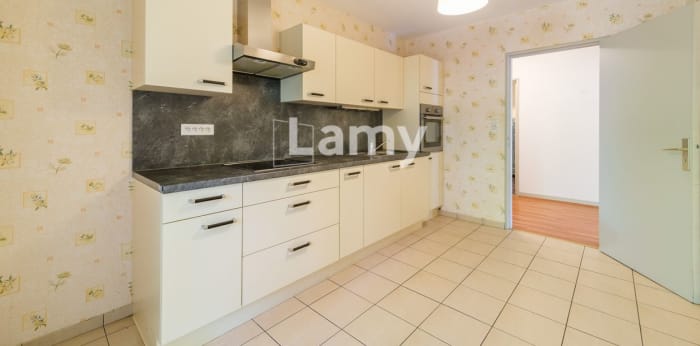 Image 8 sur 11 - Appartement  ·  Vente · Pfastatt (68120) · 5 pièces · 112m²