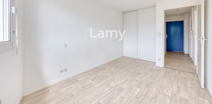 Image 6 sur 9 - Appartement  ·  Vente · Bordeaux (33000) · 2 pièces · 39m²