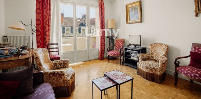 Image 2 sur 10 - Appartement  ·  Vente · Lyon (69006) · 3 pièces · 83m²