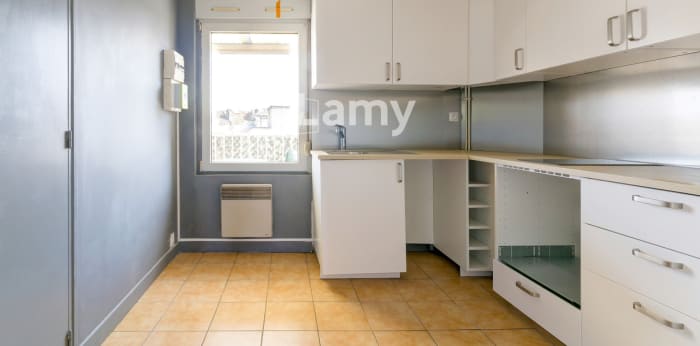 Image 3 sur 15 - Appartement  ·  Vente · Reims (51100) · 1 pièce · 28m²