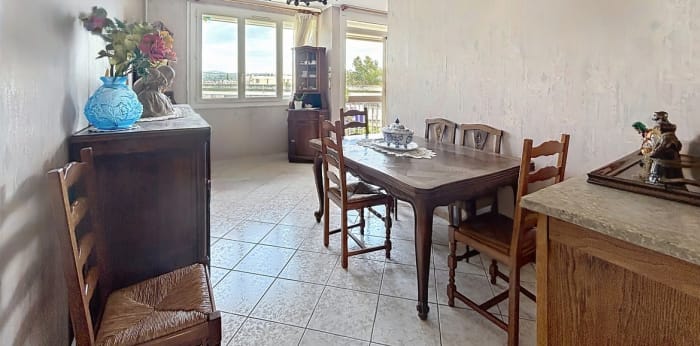 Image 5 sur 14 - Appartement  ·  Vente · Aix En Provence (13090) · 5 pièces · 96m²