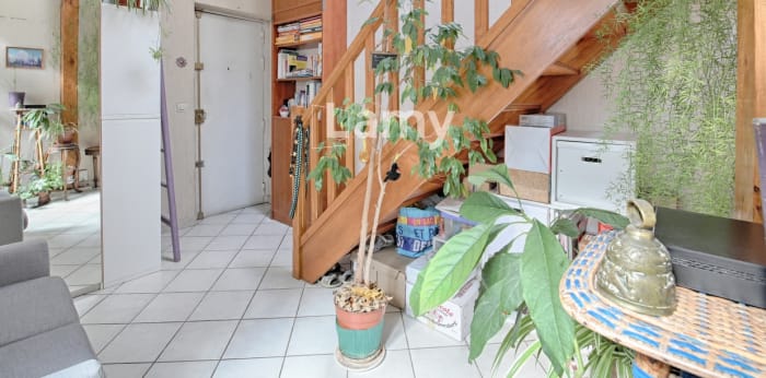 Image 8 sur 10 - Appartement  ·  Vente · Paris (75019) · 2 pièces · 40m²