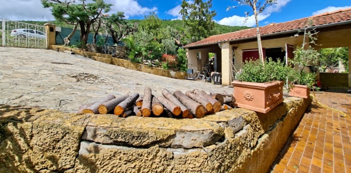 Image 8 sur 12 - Maison/villa  ·  Vente · Sisteron (04200) · 3 pièces · 85m²