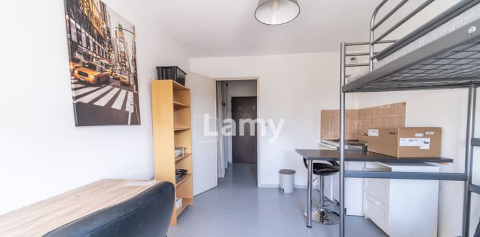 Image 2 sur 8 - Appartement  ·  Vente · Brunstatt Didenheim (68350) · 1 pièce · 18m²