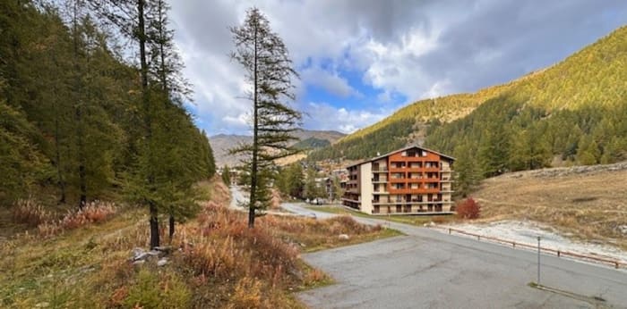 Image 3 sur 10 - Appartement  ·  Vente · Allos (04260) · 2 pièces · 32m²